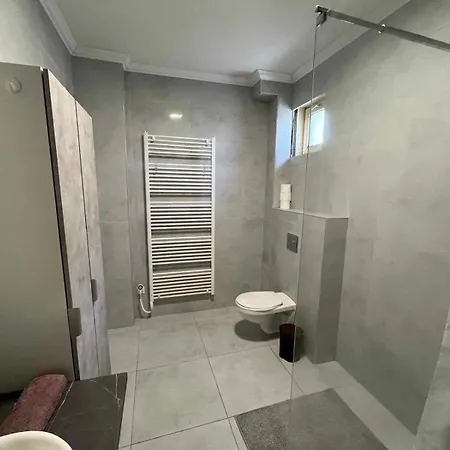 Matyas Vendeghaz Apartament Siófok