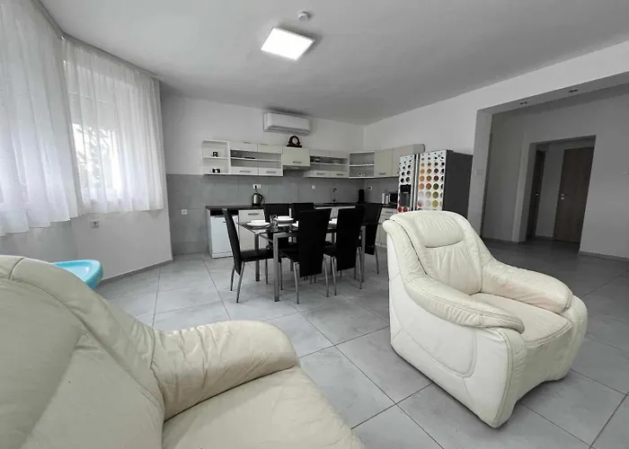 Matyas Vendeghaz דירה